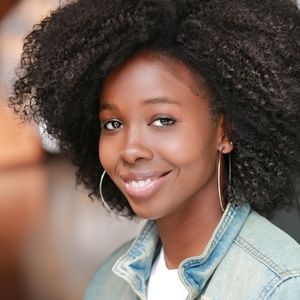 Meet your Posher, Bella